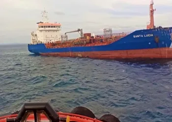 Çanakkale Boğazı’nda tanker makine arızası yaptı