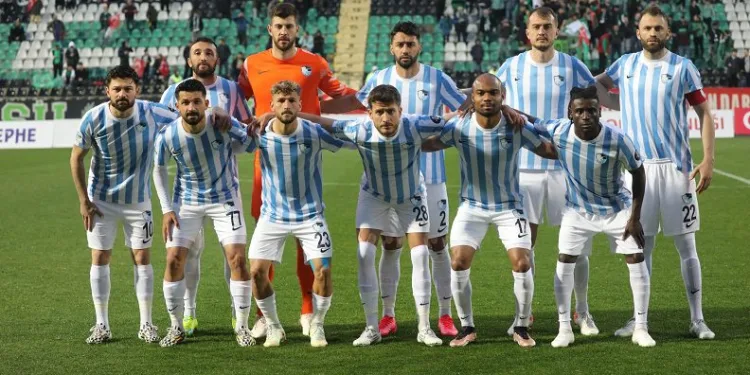Erzurumspor FK Denizli’de aldığı 3 puanı 12 Mart düşman işgalinden kurtuluş yıl dönümüne hediye etti