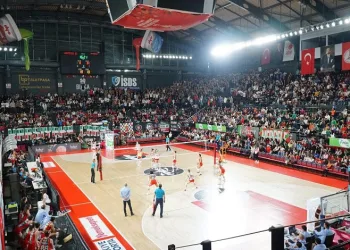 Karşıyaka’nın serisini Göztepe bitirdi