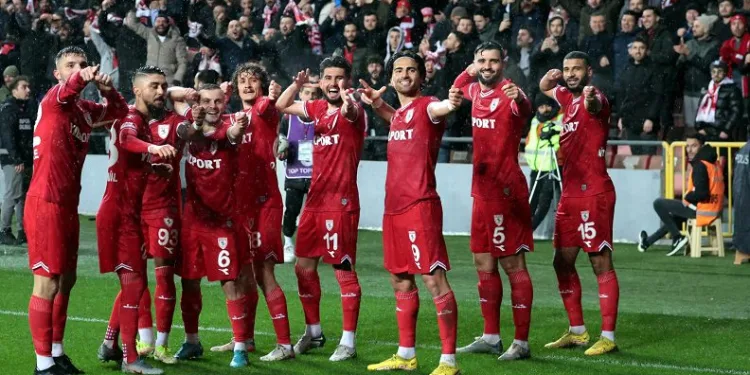 Spor Toto 1. Lig: Samsunspor: 5 – Bandırmaspor: 0