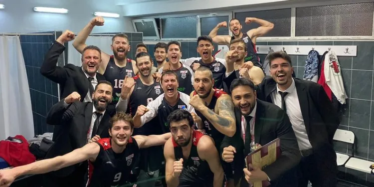Nazilli Belediyespor Basketbol Takımı deplasmanda galip geldi
