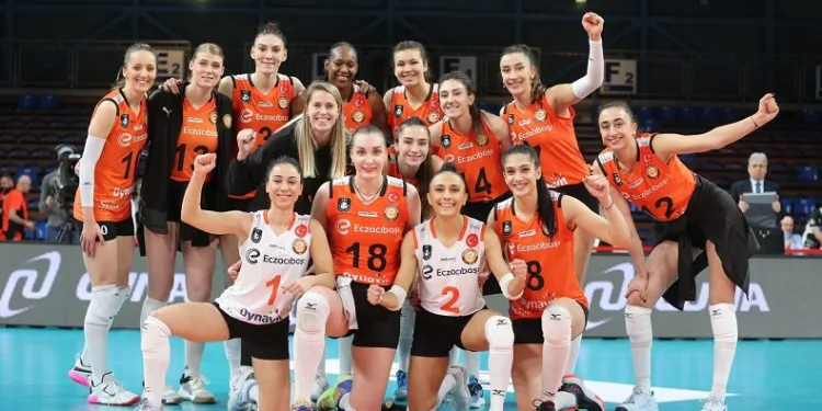 CEV Şampiyonlar Ligi: Developres Rzeszow: 1 – Eczacıbaşı Dynavit: 3