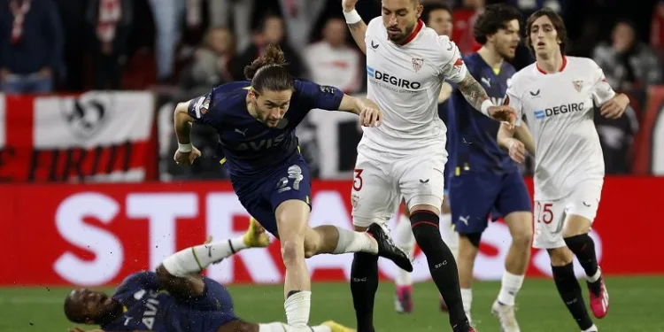 Fenerbahçe, Kadıköy’de çeyrek final için mücadele edecek