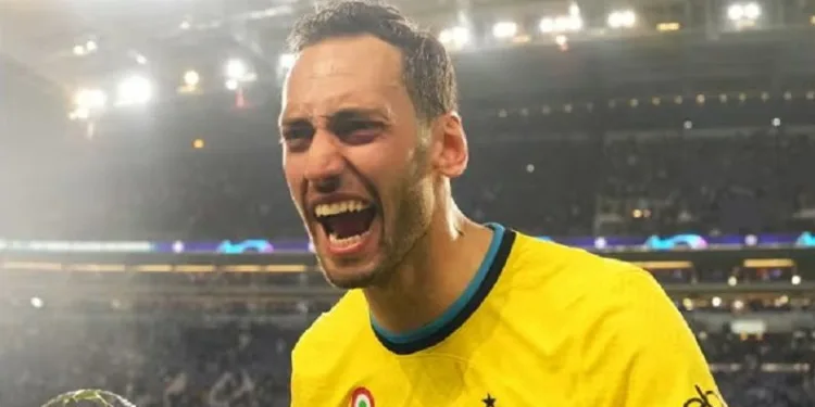 TFF’den Hakan Çalhanoğlu’na tebrik