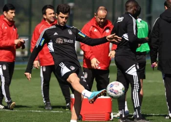 Beşiktaş, Fenerbahçe maçı hazırlıklarını sürdürdü