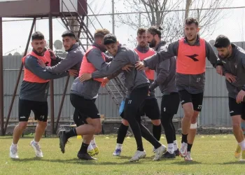 ES Elazığspor Mersin yolcusu