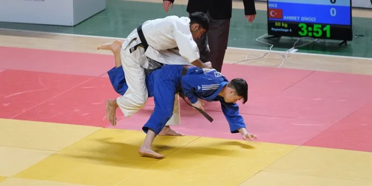 Büyükler Türkiye Judo Şampiyonası başladı