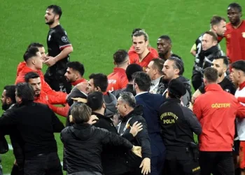 PFDK, Göztepe-Pendikspor maçına ilişkin cezaları açıkladı