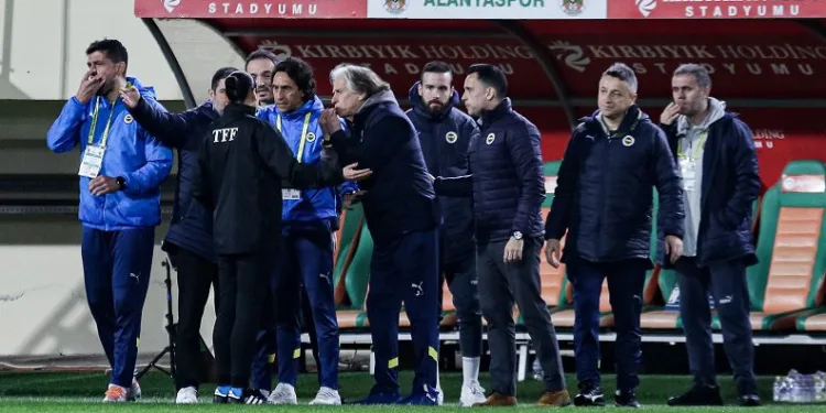 PFDK, Jorge Jesus’a 1 maç ceza verdi
