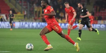 Göztepe’nin yeni transferi dikkatleri çekti