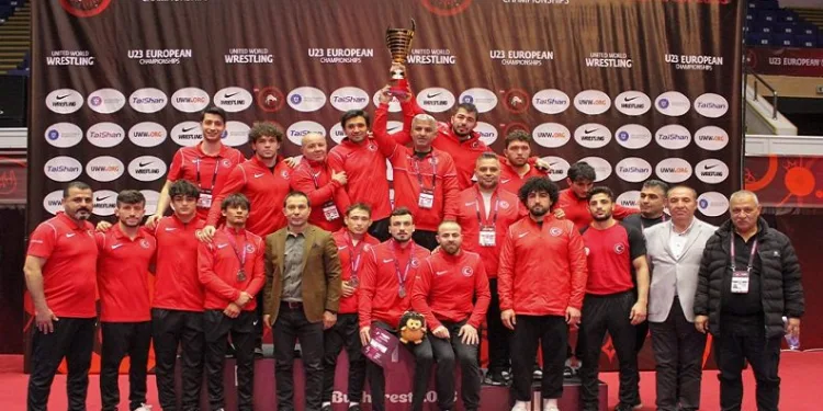 TGF Başkanı Şeref Eroğlu: “Türk bayrağını gururla temsil etmeye devam edeceğiz”