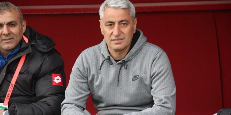 ES Elazığspor Teknik Direktörü Alaattin Tutaş: “Sahaya hep kazanmak için çıkacağız”