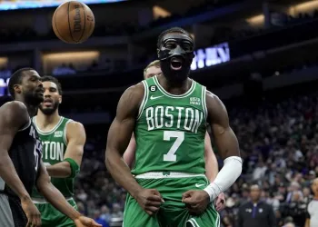 NBA’de Boston Celtics, lider Milwaukee’yi farklı yendi