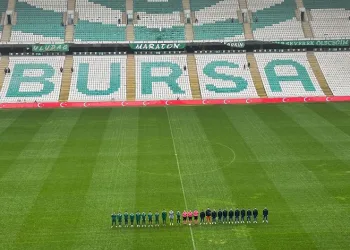 Bursaspor seyircisiz maçta PFDK’ya sevk edildi!
