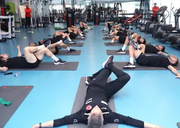 A Milli Takım, günün ilk idmanında salonda çalıştı