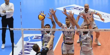 Arkas Spor, çöküşe geçti
