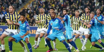 Fenerbahçe özel maçta Zenit ile 2-2 berabere kaldı