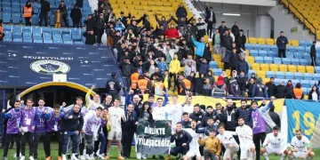 Menemen FK, tekrar çıkış arıyor