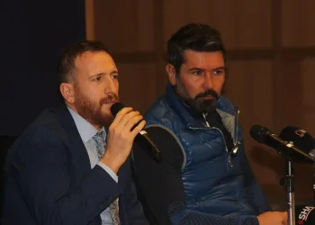 Erzurumspor FK Başkanı Ahmet Dal: “Stadyumumuz ve kulüp tesislerimiz depremden çok etkilendi, tesisleri boşaltacağız”