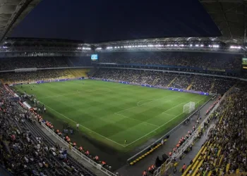 Fenerbahçe: “Stadımızın sağlam olmadığı ile ilgili haber ve söylemler gerçeği yansıtmamaktadır”