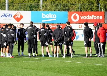 Beşiktaş, Fenerbahçe maçının hazırlıklarını sürdürdü