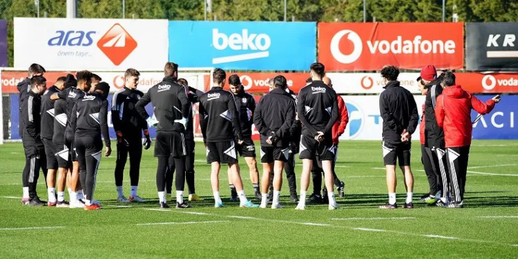 Beşiktaş, Fenerbahçe maçının hazırlıklarını sürdürdü