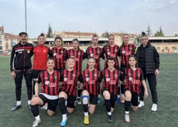 Eskişehirspor Kadınlar 3. Lig’de galibiyetle başladı
