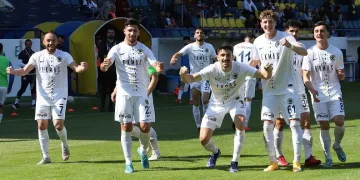 Menemen FK, alt sıralardan kurtulmak istiyor