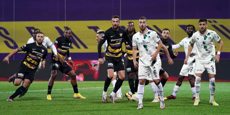Eyüpspor, Sakaryaspor deplasmanında