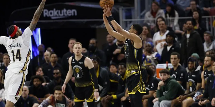 NBA’de New Orleans’ı mağlup eden Golden State, yeniden play-off potasına girdi