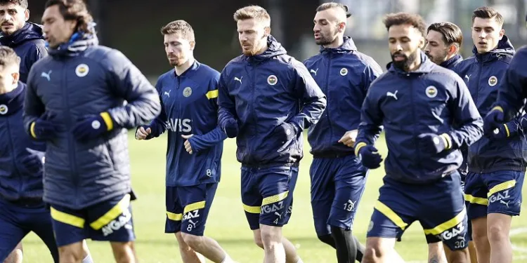 Fenerbahçe, Beşiktaş maçı hazırlıklarını sürdürdü