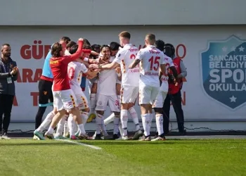 Göztepe’nin gözü play-off’ta