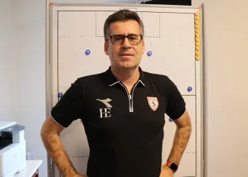 Yılport Samsunspor Teknik Direktörü Hüseyin Eroğlu: “75 puanın şampiyonluk için yeteceğini düşünüyorum”