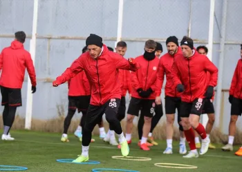 Sivasspor 3 puan parolasıyla hazırlanıyor
