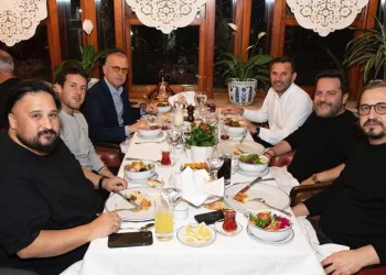 Galatasaray Futbol Takımı iftar yemeğinde bir araya geldi