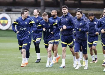 Fenerbahçe, Beşiktaş derbisinin hazırlıklarını sürdürdü
