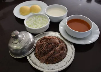 Saray yemeği tartışma çıkardı