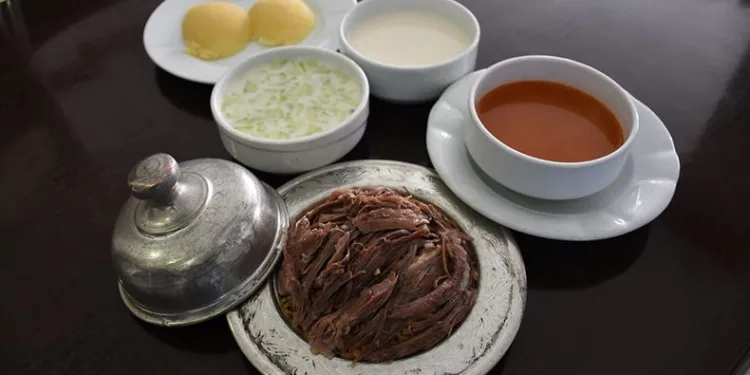 Saray yemeği tartışma çıkardı