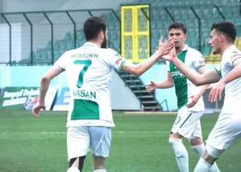 Esenler Erokspor: 2 – Bursaspor: 2