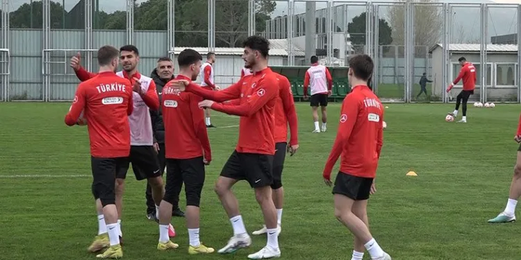 A Milli Takımı, hazırlıklarını Bursa’da sürdürdü