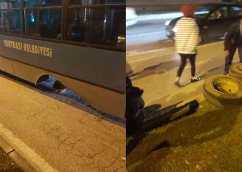 Seyir halindeyken arka tekerleği fırladı