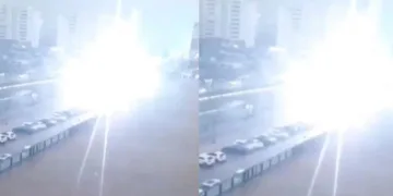 Diyarbakır’da yıldırım anayola düştü