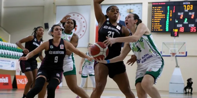 Uludağ Basketbol İstanbul’da Emlak Konut’u 82-73 yendi