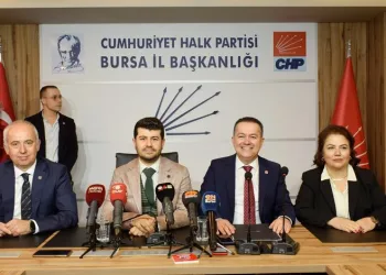 İş insanı Aytuğ Onur CHP Bursa’dan milletvekili aday adaylığını açıkladı