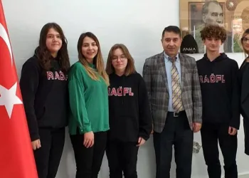 Fen Lisesi öğrencilerinden büyük başarı