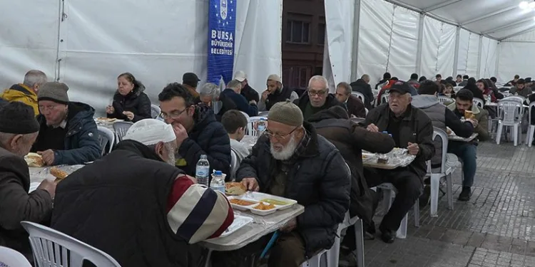 Ramazanın bereketi Bursa’yı sarıyor
