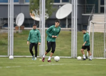Bursaspor, Ankaraspor maçı hazırlıklarına başladı