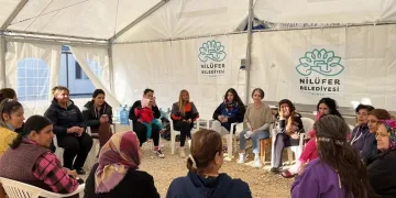 Nilüfer Belediyesi Samandağ’da yaraları sarıyor