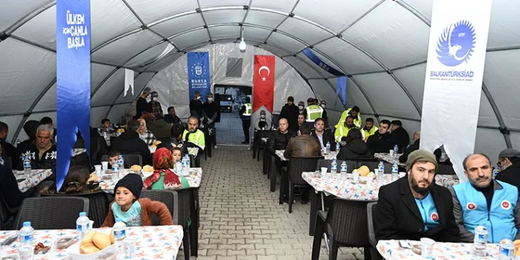 Afet bölgesinde ramazan bereketi
