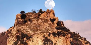 Amanos’un zirvesindeki Kale de zarar gördü
